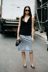 MjE3NzEzOTI4MzE3NzA4MTI0