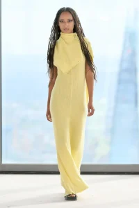 MjE3OTEyNzUyNTUzOTk0MDc2